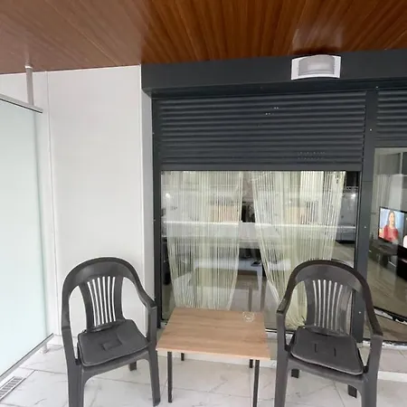 The House Mamaia